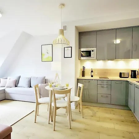 Kolo Brzegu Ze Strefa Relax & Fun By Onholiday * Kołobrzeg