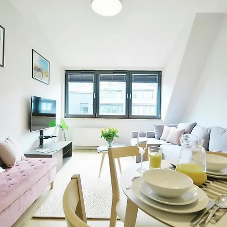 Kolo Brzegu Ze Strefa Relax & Fun By Onholiday Kołobrzeg