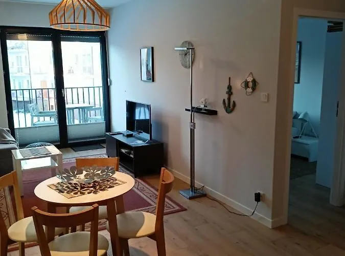 Kolo Brzegu Ze Strefa Relax & Fun By Onholiday Apartmán Kolobřeh